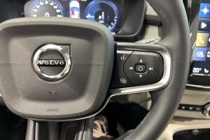 VOLVO XC40 esikatselu 13