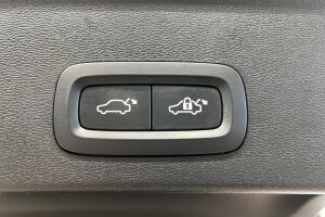 VOLVO XC40 esikatselu 34
