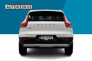 VOLVO XC40 esikatselu 4