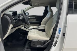 VOLVO XC40 esikatselu 6