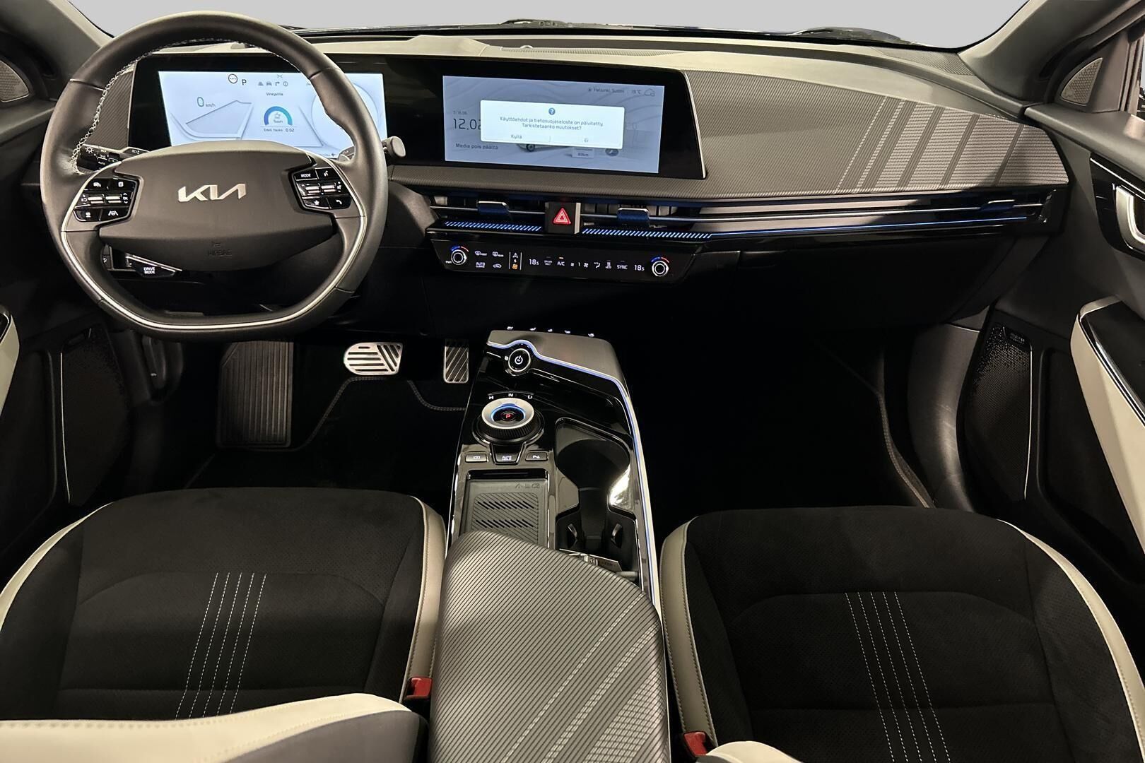 KIA EV6 iso kuva 8