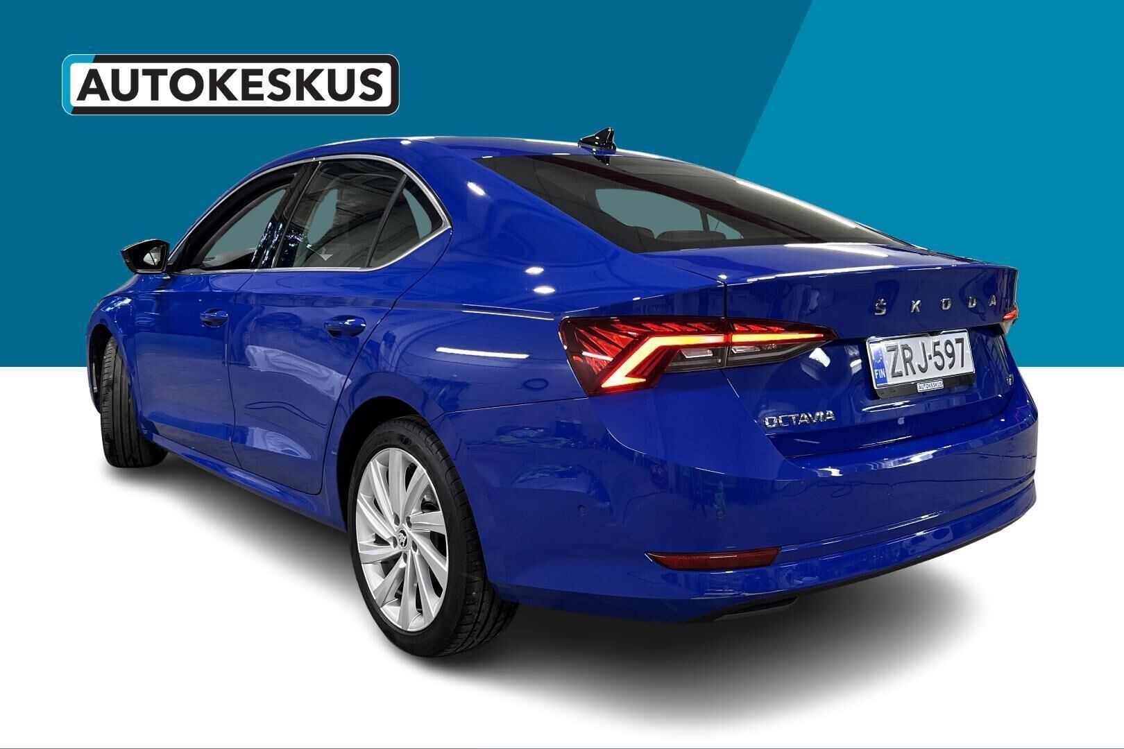 SKODA OCTAVIA iso kuva 6