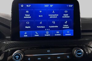 FORD KUGA esikatselu 19