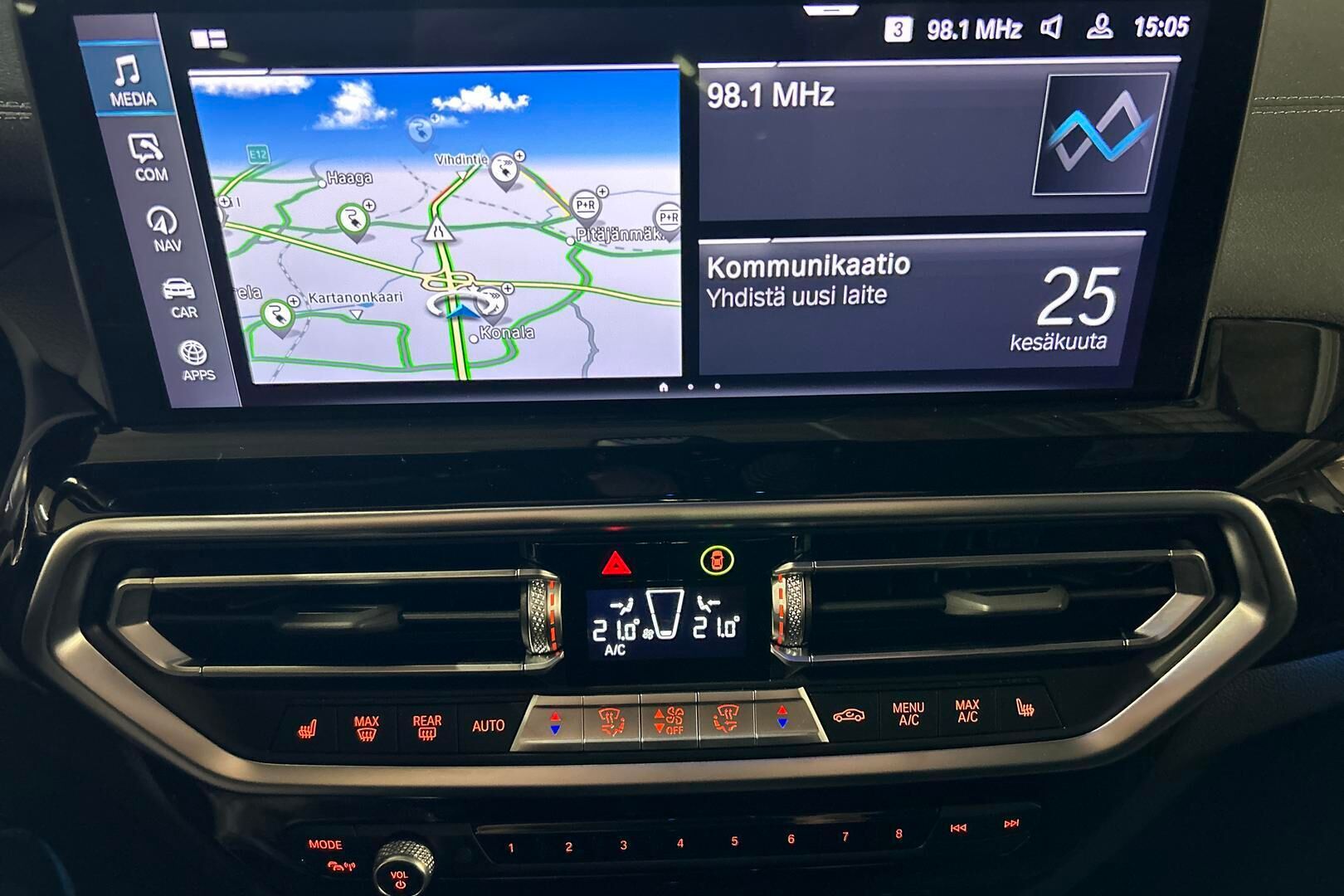 BMW iX3 iso kuva 14