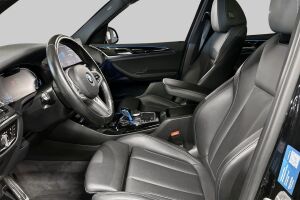 BMW iX3 esikatselu 8