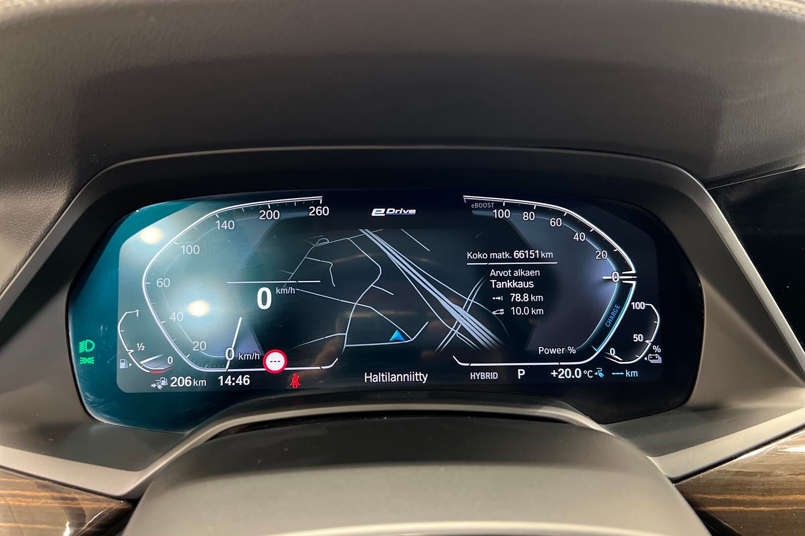 BMW X5 iso kuva 11