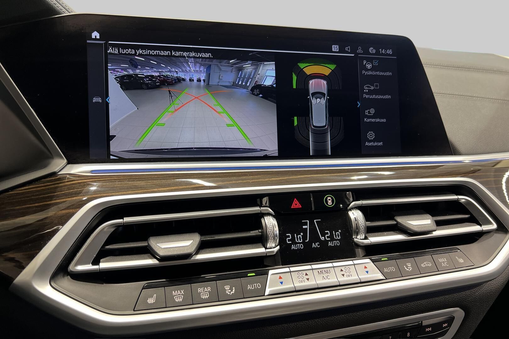 BMW X5 iso kuva 42