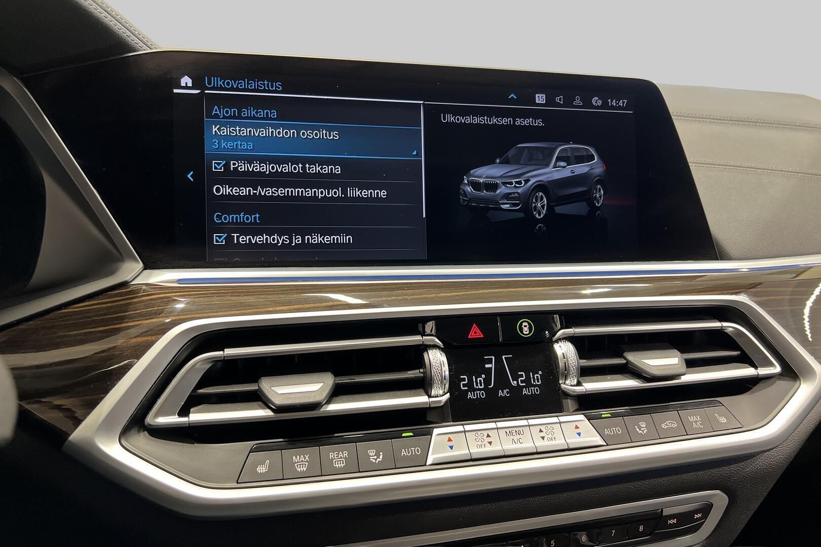 BMW X5 iso kuva 17