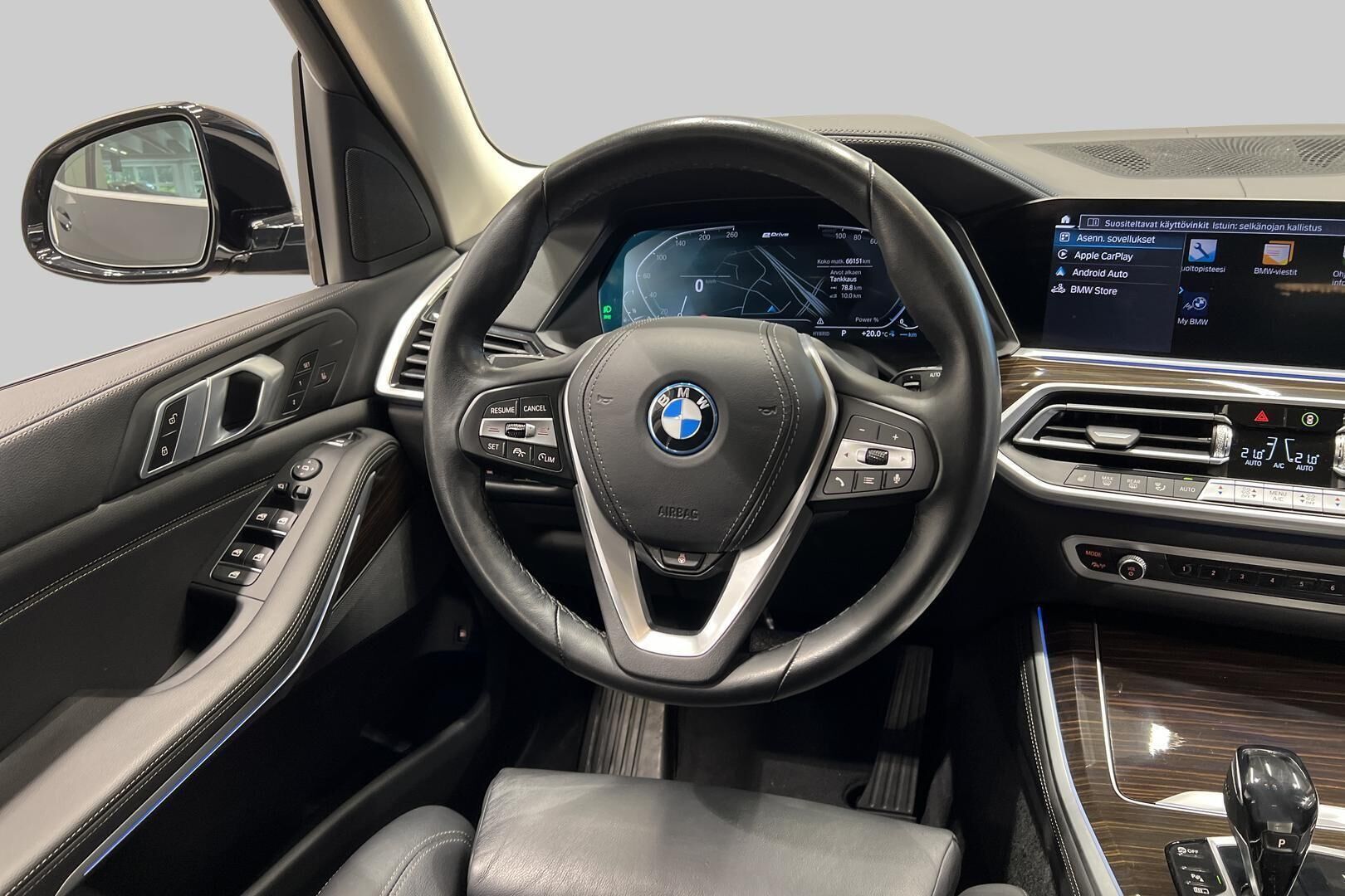 BMW X5 iso kuva 34