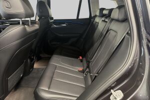 BMW X3 esikatselu 9
