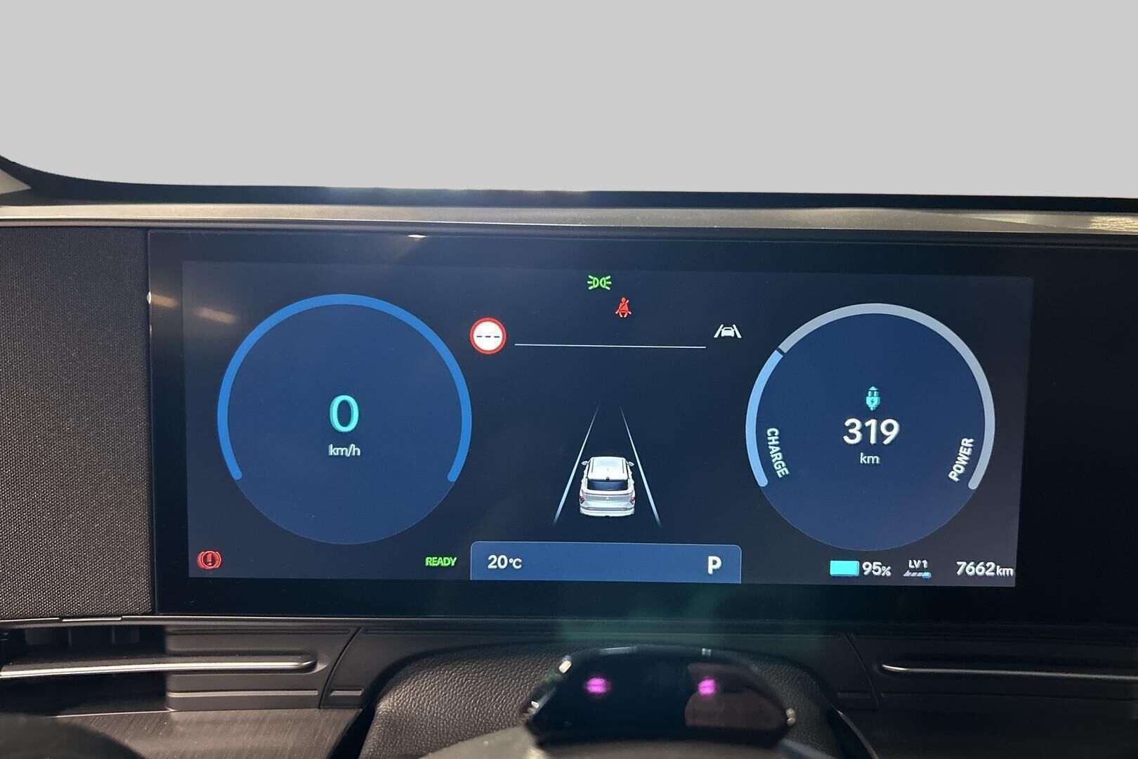 HYUNDAI KONA ELECTRIC iso kuva 15