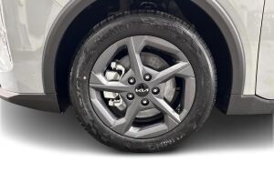 KIA K4 esikatselu 12