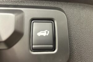 Mitsubishi Eclipse Cross esikatselu 23