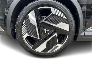Mitsubishi Eclipse Cross esikatselu 12