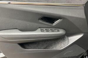 Mitsubishi Eclipse Cross esikatselu 13