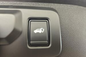 Mitsubishi Eclipse Cross esikatselu 23