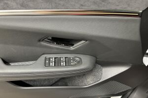 Mitsubishi Eclipse Cross esikatselu 0