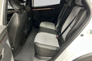 Mitsubishi Eclipse Cross esikatselu 10