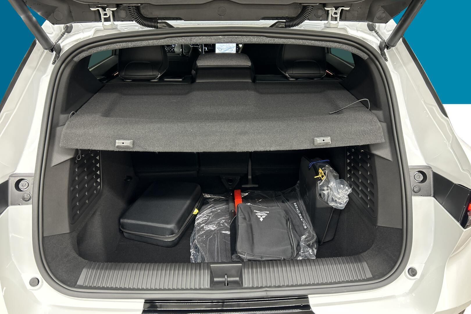 Mitsubishi Eclipse Cross iso kuva 22