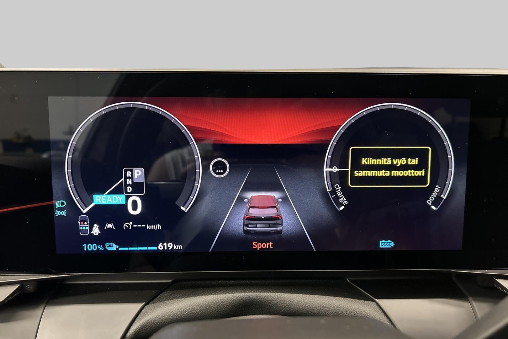 Mitsubishi Eclipse Cross iso kuva 13