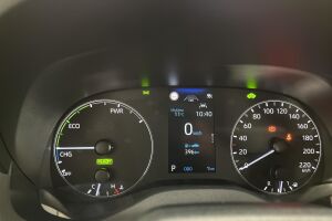 Toyota Yaris esikatselu 13