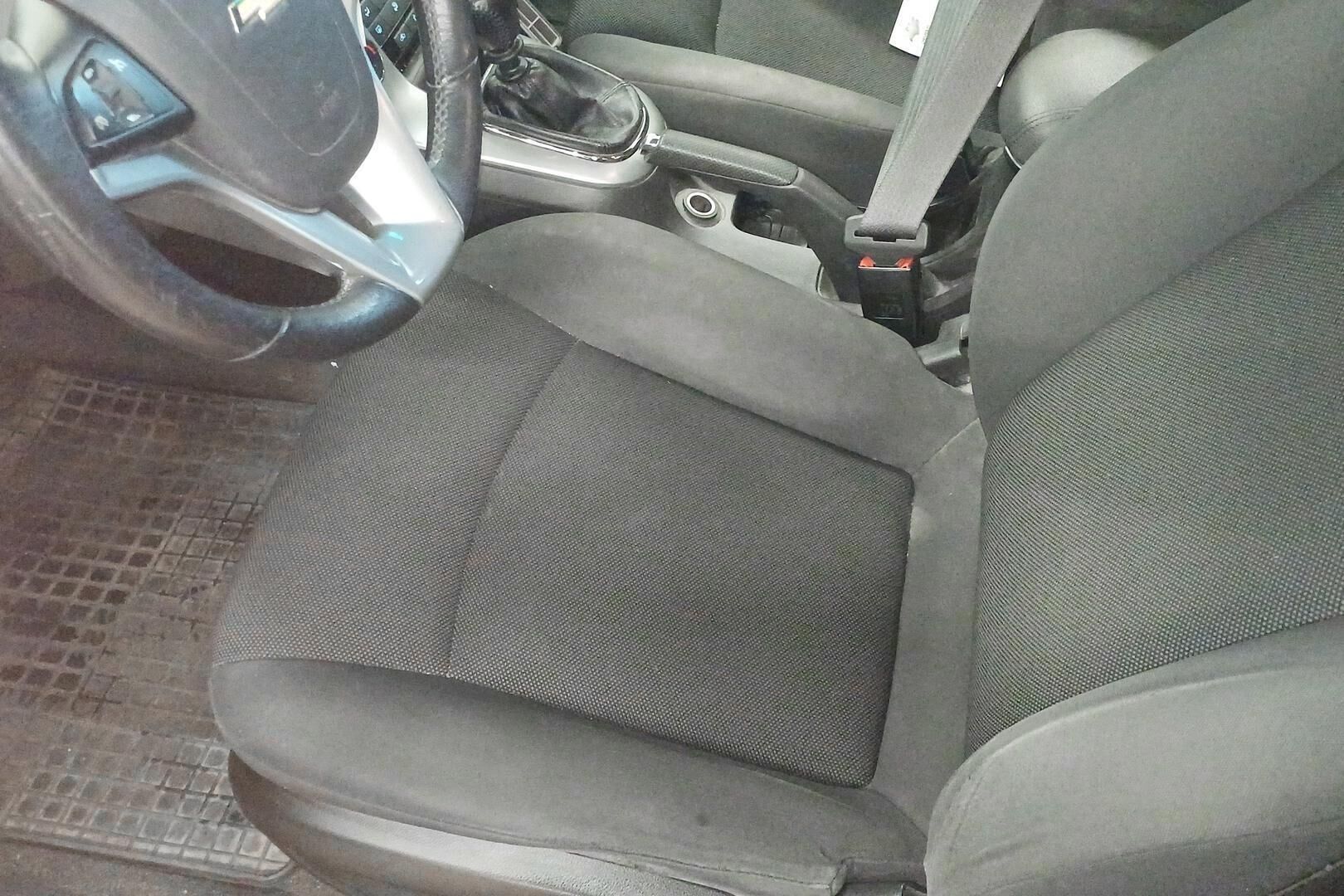 Chevrolet MYYDÄÄN HUUTOKAUPAT.COM iso kuva 9